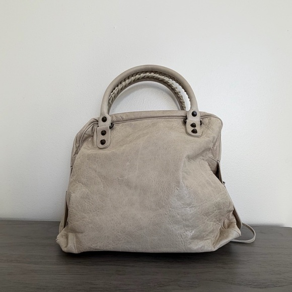 Balenciaga Motocross Classic Bowling Bag | Neutral Lambskin - Picture 3 of 7